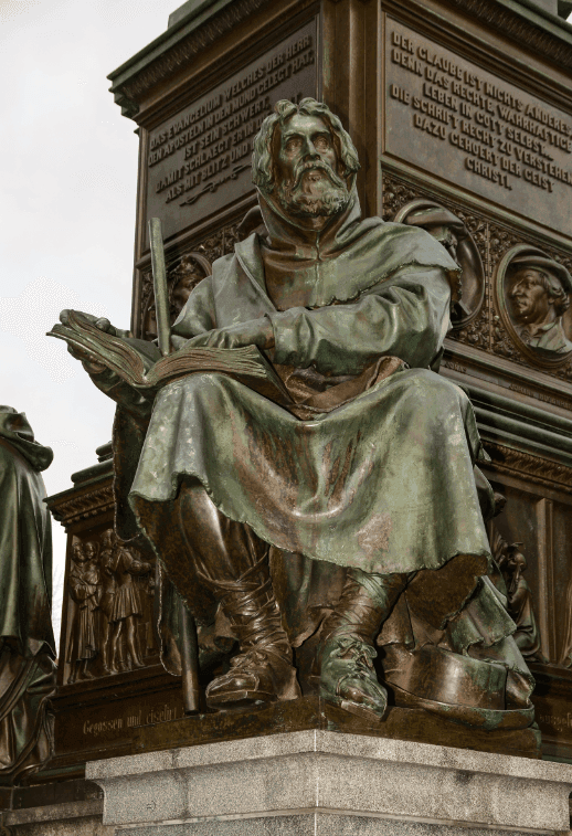 The figure of Waldo on the Luther Monument in Worms