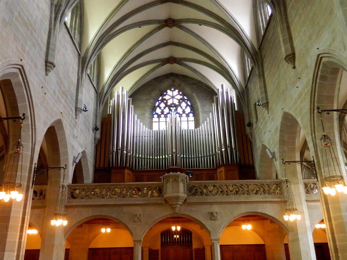 The whitewashed interior of the Grossmünster