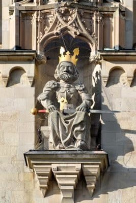 Silver coin of Charlemagne with his portrait (c. 812), made in his lifetime